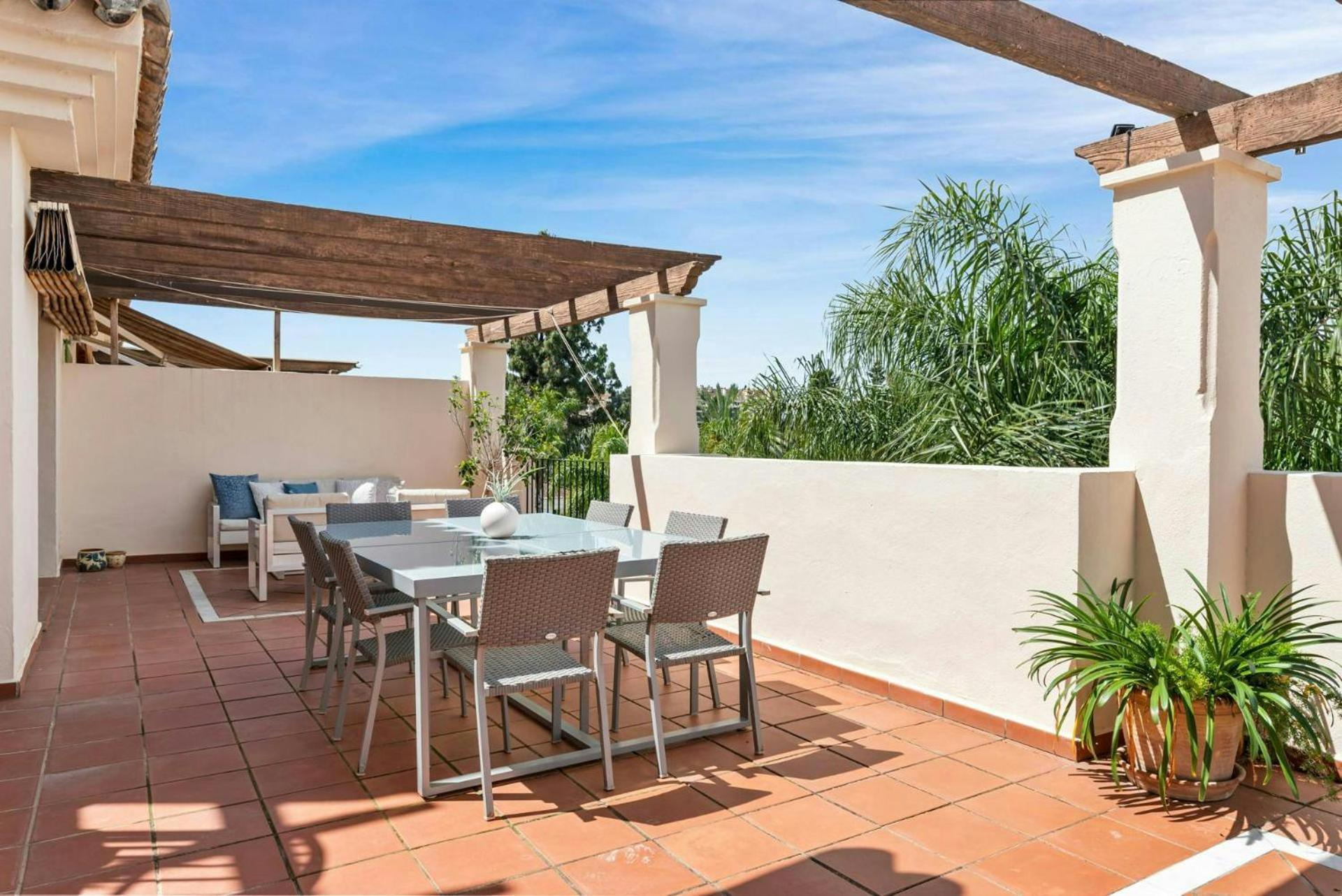 Apartment Lujo Entre Golf Sol Y Puerto Banus