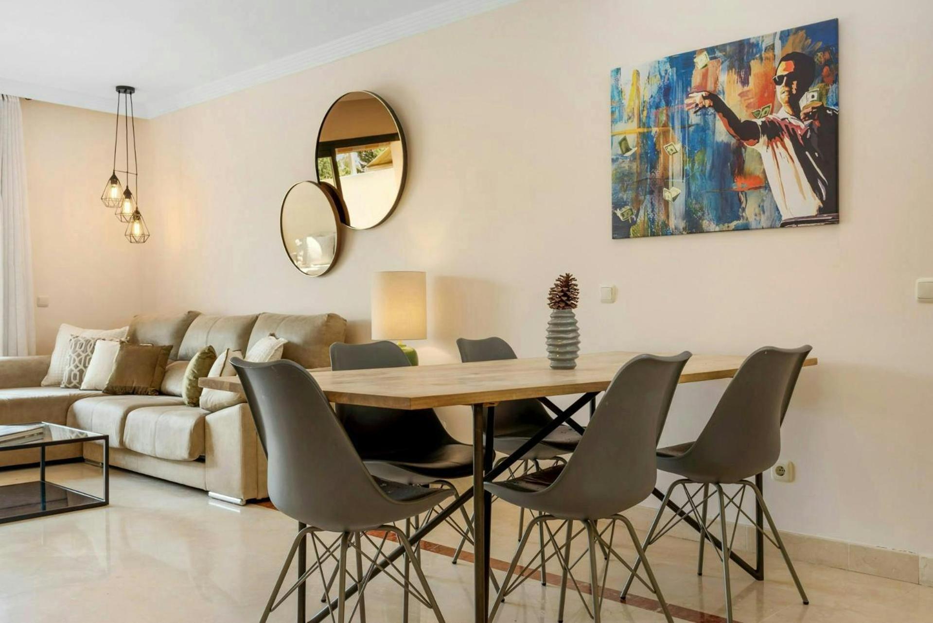 Lujo Entre Golf Sol Y Puerto Banus Apartment